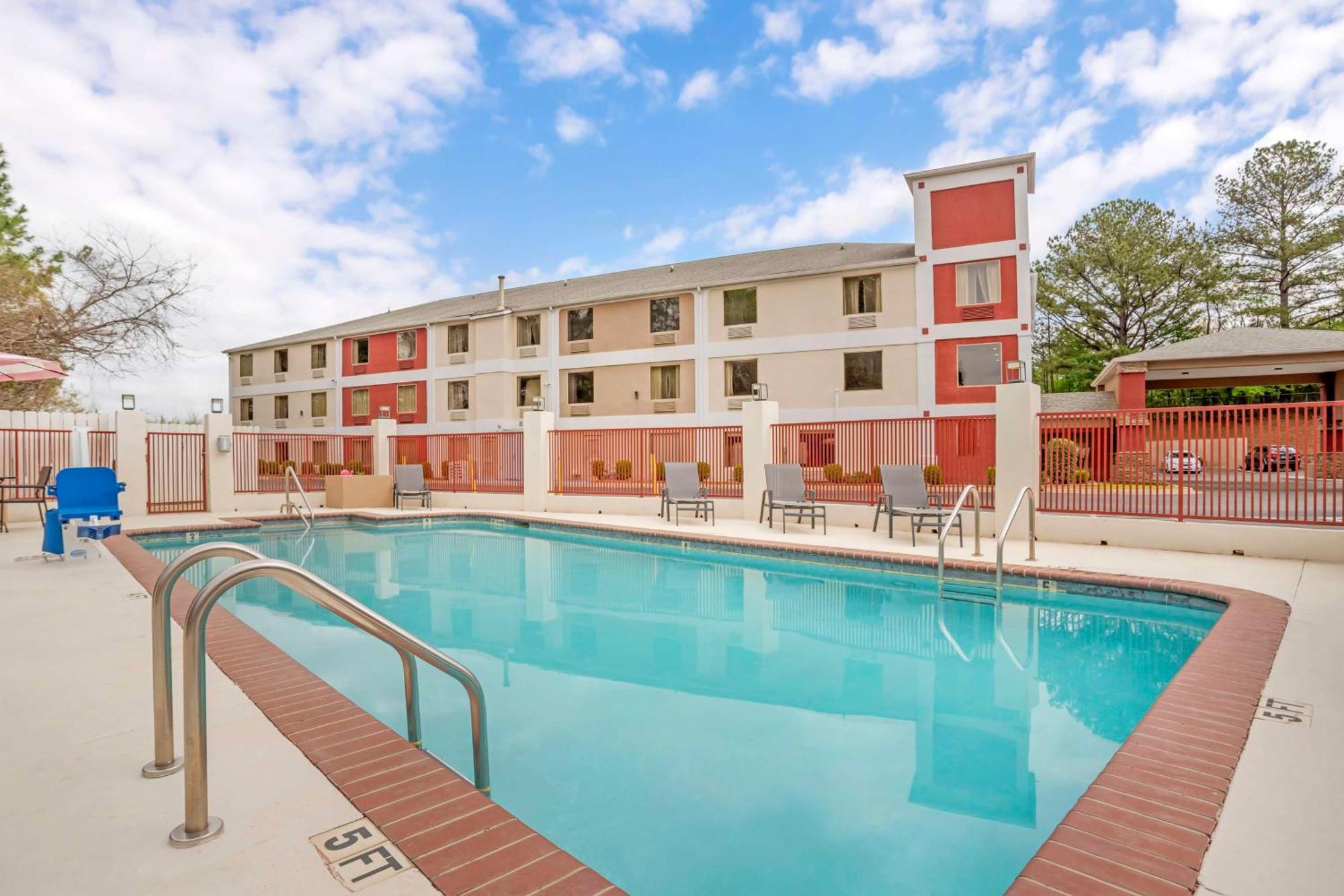 Best Western Gardendale Esterno foto